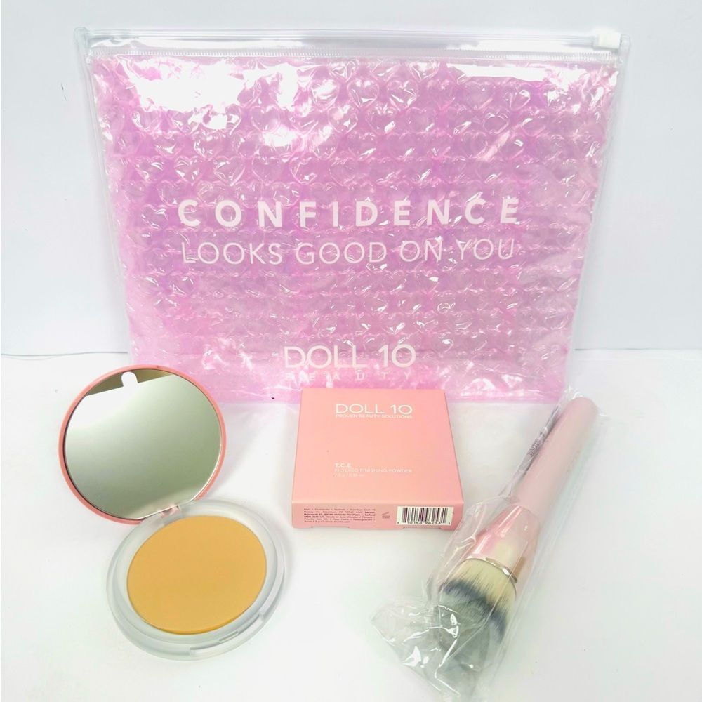 NEW Doll 10 TCE Powder, Bag & Brush